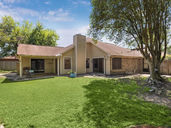 15512 Tadworth Court, Houston TX 77062