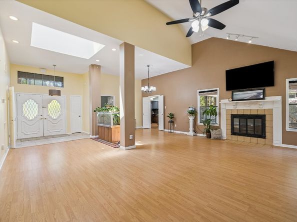 15512 Tadworth Court, Houston TX 77062