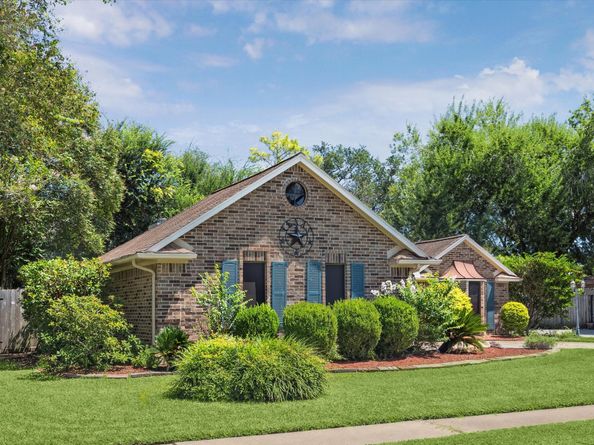 15512 Tadworth Court, Houston TX 77062