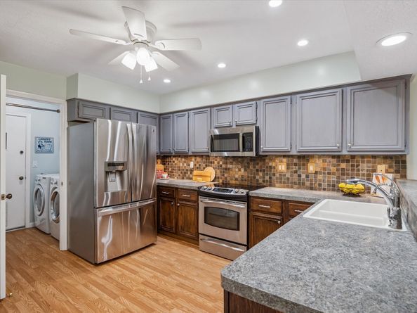 15512 Tadworth Court, Houston TX 77062