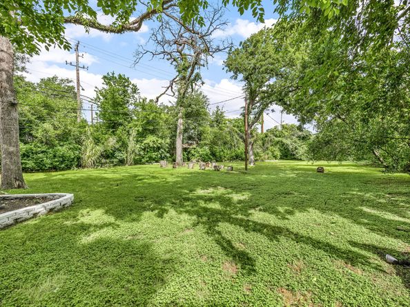 9762 Tappenbeck Drive, Houston TX 77055