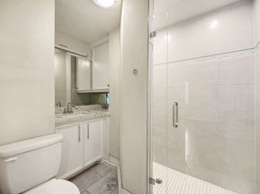 9762 Tappenbeck Drive, Houston TX 77055