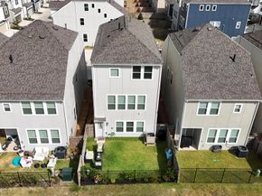 3215 Cedar Dawn Lane, Houston TX 77091