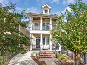 1315 W 22nd Street