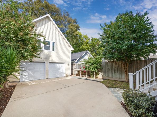 1315 W 22nd Street, Houston TX 77008