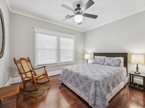 1315 W 22nd Street, Houston TX 77008