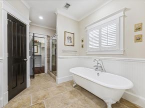 1315 W 22nd Street, Houston TX 77008