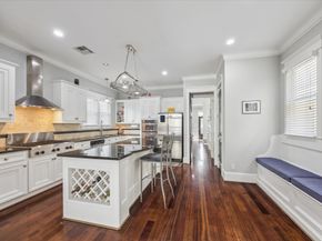 1315 W 22nd Street, Houston TX 77008