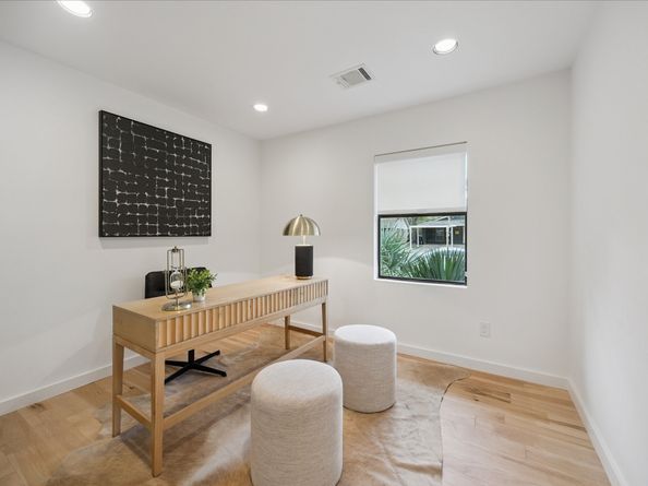 2411 Stonecrest Drive, Houston TX 77018