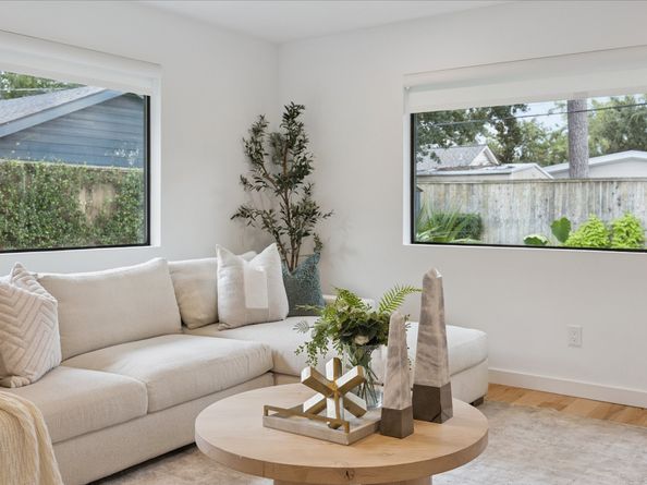 2411 Stonecrest Drive, Houston TX 77018