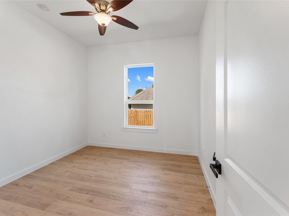 2503 Hazyknoll Lane, Houston TX 77067