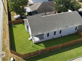 2503 Hazyknoll Lane, Houston TX 77067
