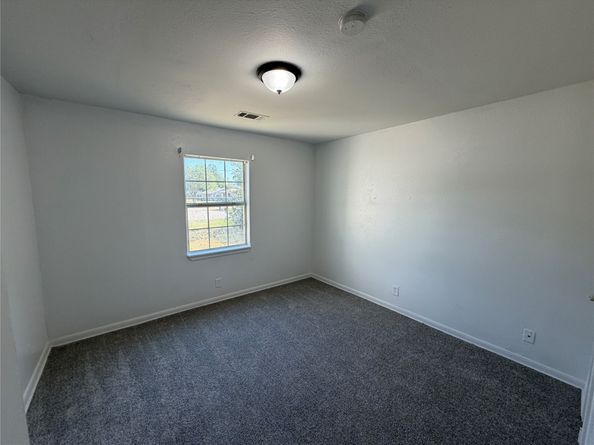 7606 Darnay Drive, Houston TX 77033