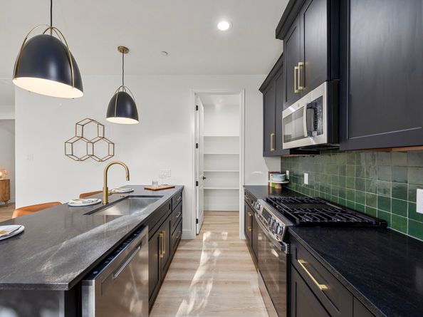 4611 Dewberry Street, Houston TX 77021