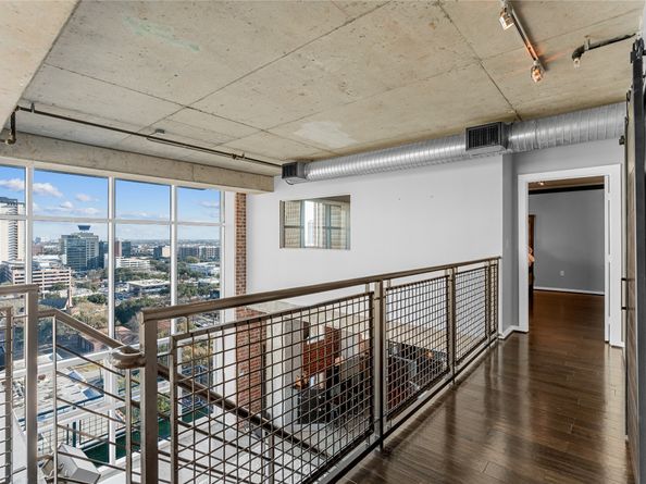 2000 Bagby St Street 13430, Houston TX 77002