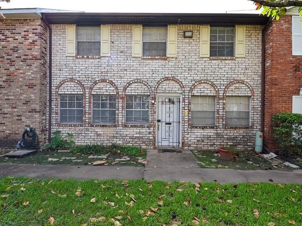 6647 De Moss Drive 647, Houston TX 77074