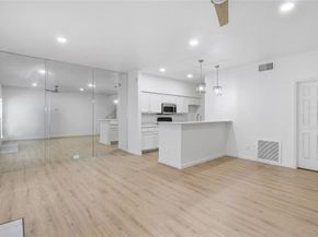 7318 Regency Square Court 7318, Houston TX 77036