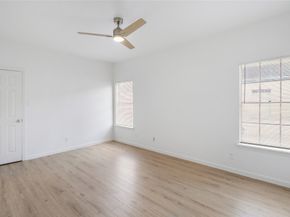 7318 Regency Square Court 7318, Houston TX 77036