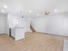 7318 Regency Square Court 7318, Houston TX 77036