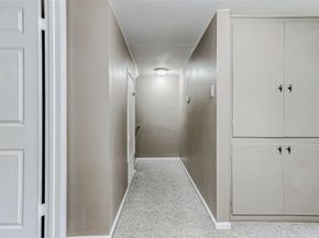 13060 Trail Hollow Drive 3060, Houston TX 77079