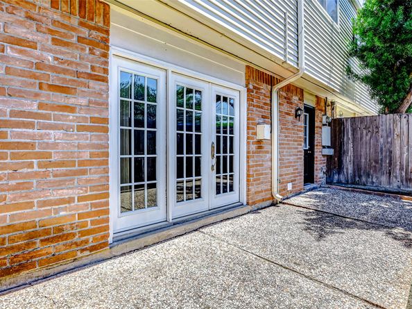13060 Trail Hollow Drive 3060, Houston TX 77079