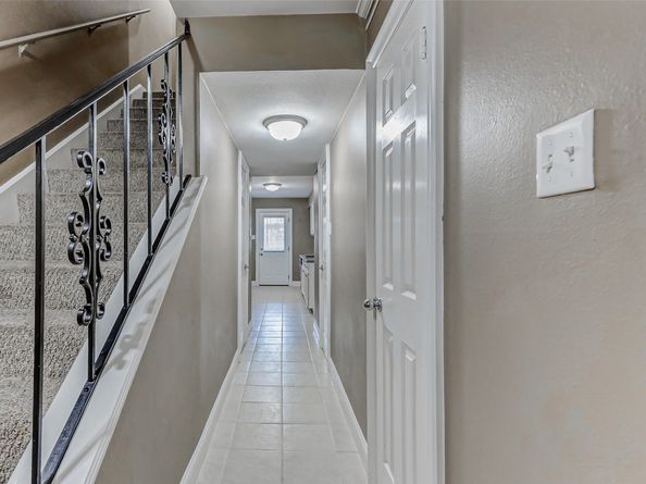 13060 Trail Hollow Drive 3060, Houston TX 77079