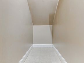 13060 Trail Hollow Drive 3060, Houston TX 77079