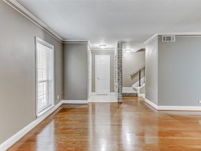13060 Trail Hollow Drive 3060, Houston TX 77079