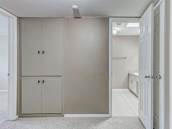 13060 Trail Hollow Drive 3060, Houston TX 77079