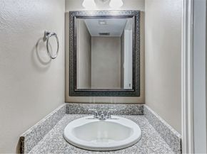 13060 Trail Hollow Drive 3060, Houston TX 77079