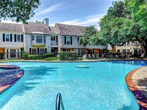 13060 Trail Hollow Drive 3060, Houston TX 77079