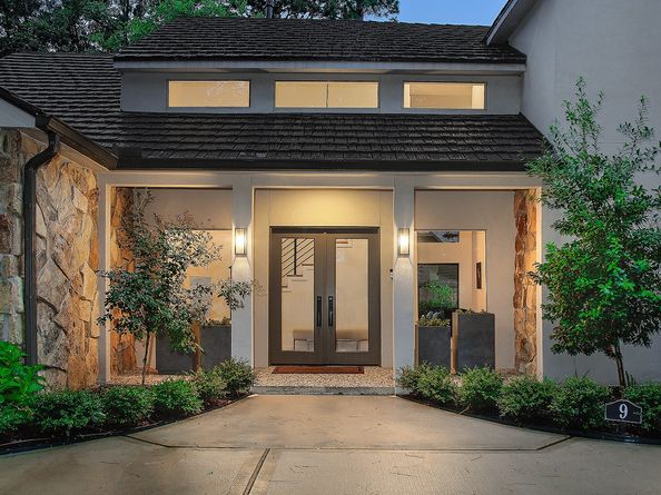 9 Paintedcup Court, The Woodlands TX 77380