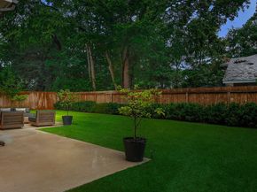 9 Paintedcup Court, The Woodlands TX 77380