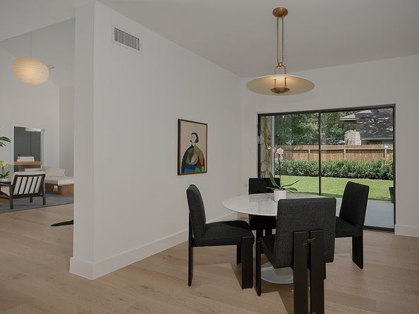 9 Paintedcup Court, The Woodlands TX 77380