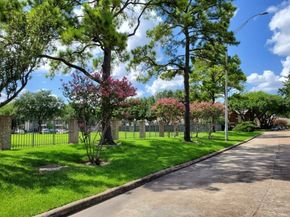 3900 Woodchase Drive 144, Houston TX 77042