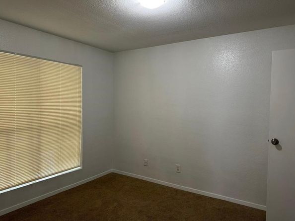 3900 Woodchase Drive 144, Houston TX 77042