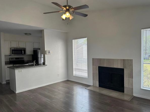 3900 Woodchase Drive 144, Houston TX 77042