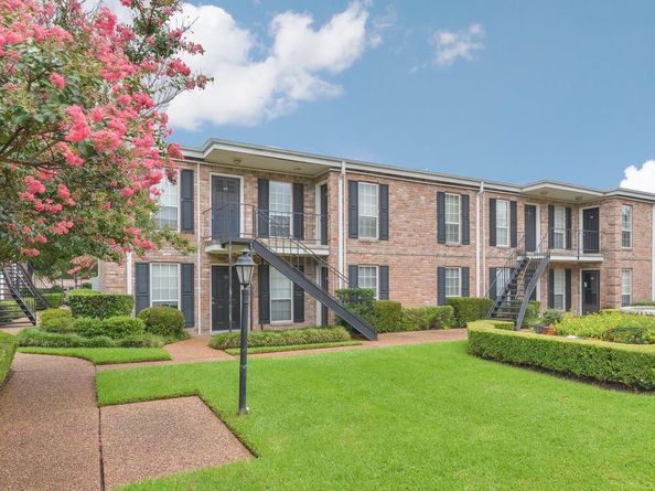 6402 Del Monte Drive 45, Houston TX 77057