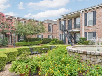 6402 Del Monte Drive