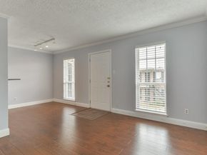 6402 Del Monte Drive 45, Houston TX 77057