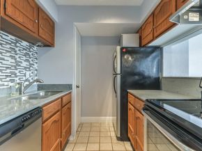 6402 Del Monte Drive 45, Houston TX 77057