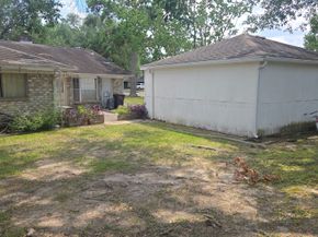 422 Skywood Drive, Houston TX 77090
