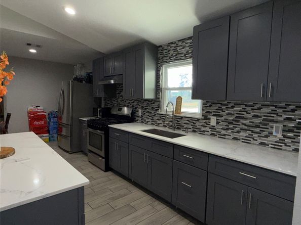 7610 Almeda Genoa Road, Houston TX 77075