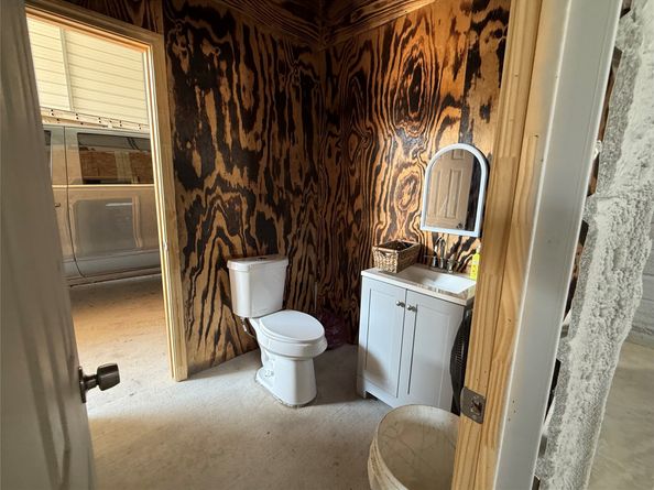 7610 Almeda Genoa Road, Houston TX 77075