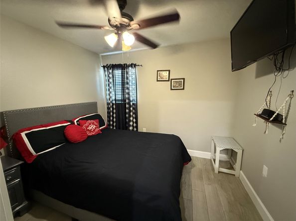 7610 Almeda Genoa Road, Houston TX 77075