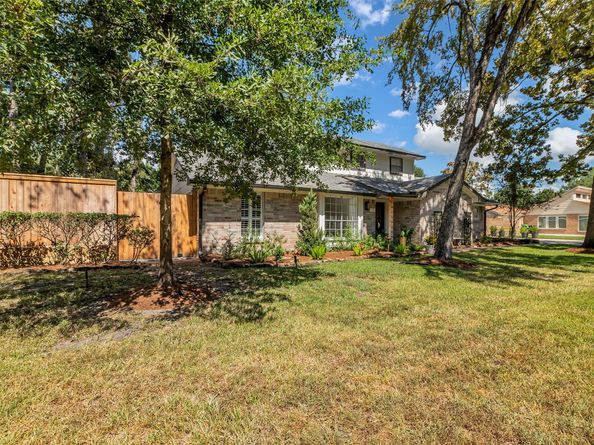 2019 Laurel Springs Lane, Houston TX 77339