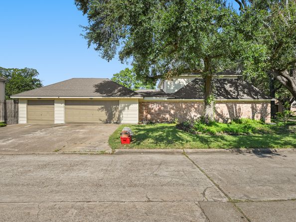 1158 Dominion Drive, Katy TX 77450