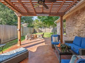6 Sheltered Arbor Court, The Woodlands TX 77382