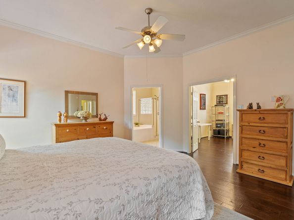 6 Sheltered Arbor Court, The Woodlands TX 77382