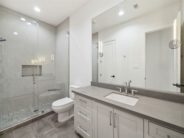 2244 North Boulevard, Houston TX 77098